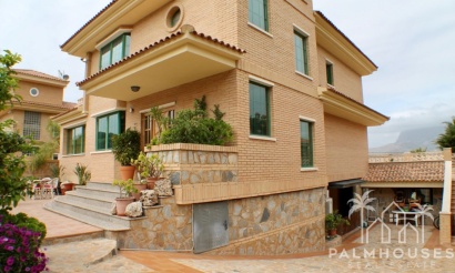 Villa - Herverkoop - Benidorm - Benidorm Centro
