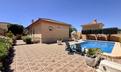 Villa - Herverkoop - Hondón de las Nieves - Hondón de las Nieves