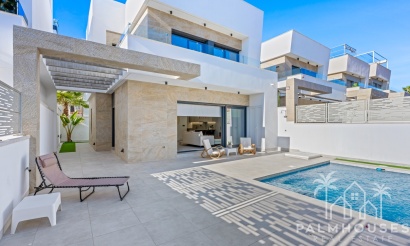 Villa - Herverkoop - Orihuela Costa - Blue Lagoon
