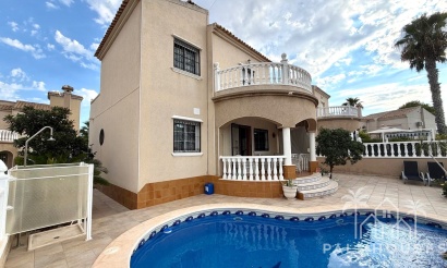 Villa - Herverkoop - Orihuela Costa - Costa Blanca