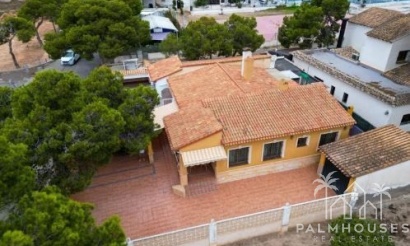 Villa - Herverkoop - Orihuela Costa - Punta Prima