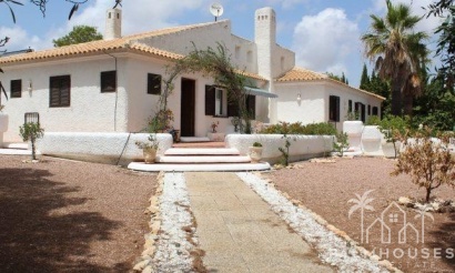 Villa - Herverkoop - Orihuela Costa - Villamartin