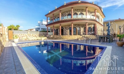 Villa - Herverkoop - Orihuela - La Zenia