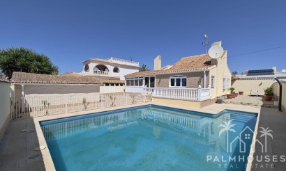 Villa - Herverkoop - Orihuela - Orihuela Costa