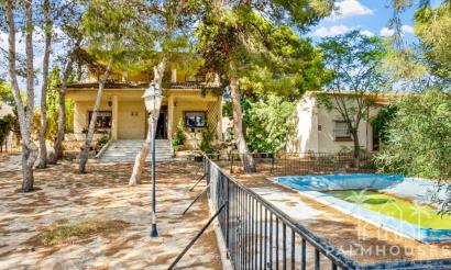 Villa - Herverkoop - Torrevieja - Costa Blanca