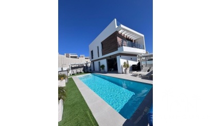 Villa - Herverkoop - Villamartin - Costa Blanca