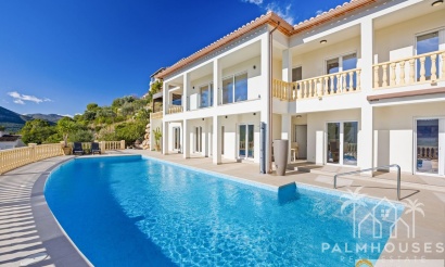 Villa - Resale - Alcalalí - Alcalalí Centro