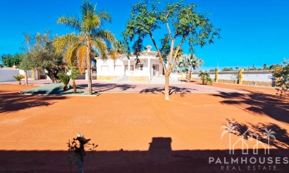 Villa - Resale - Catral - Catral Centro