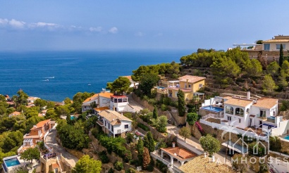 Villa - Resale - Denia - Denia Centro