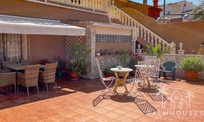 Villa - Resale - Denia - Denia Centro
