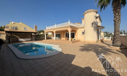 Villa - Resale - Orihuela Costa - Playa Flamenca