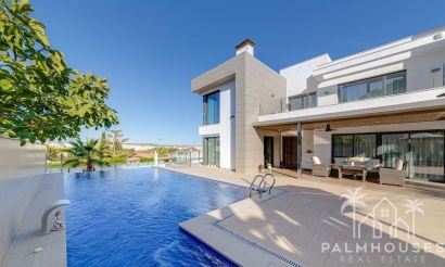 Villa - Resale - Orihuela - Los Balcones