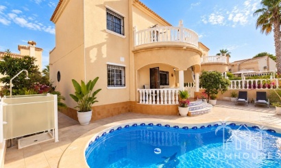 Villa - Resale - Orihuela - Orihuela Costa