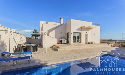 Villa - Resale - San Miguel de Salinas - San Miguel de Salinas Centro