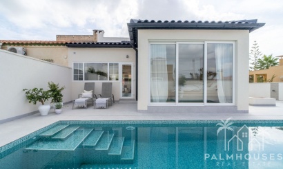 Villa - Resale - Torrevieja - La Siesta