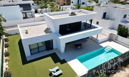 Villa - Resale - Vera Playa - Vera Playa