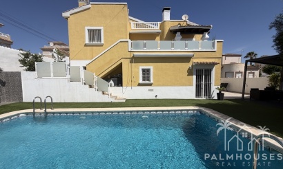 Villa - Resale - Villamartin - Villamartin