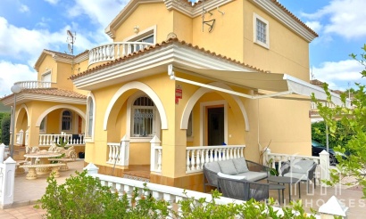 Villa - Revente - Orihuela Costa - Villamartin