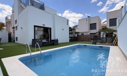 Villa - Revente - Torrevieja - Aguas Nuevas