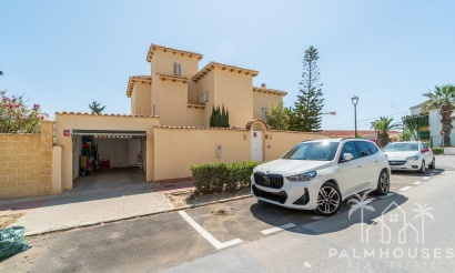 Villa - Revente - Torrevieja - La Mata
