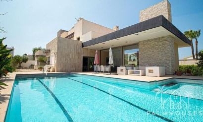 Villa - Venta - Alfaz del Pi - Albir