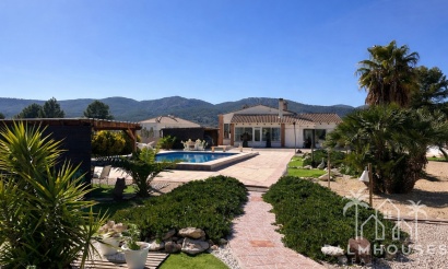 Villa - Venta - Castalla - Costa Blanca