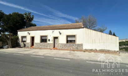 Villa - Venta - Heredades - Heredades