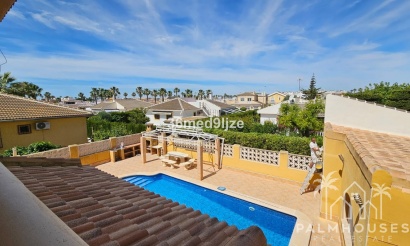 Villa - Venta - Los Alcazares - Los Alcazares Centro