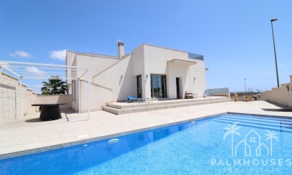 Villa - Venta - San Miguel de Salinas - Inland