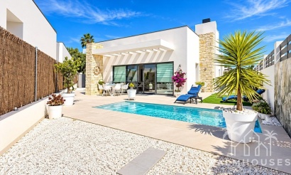 Villa - Venta - San Miguel de Salinas - San Miguel de Salinas Centro