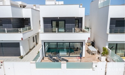Villa - Venta - San Pedro del Pinatar - San Pedro del Pinatar Centro