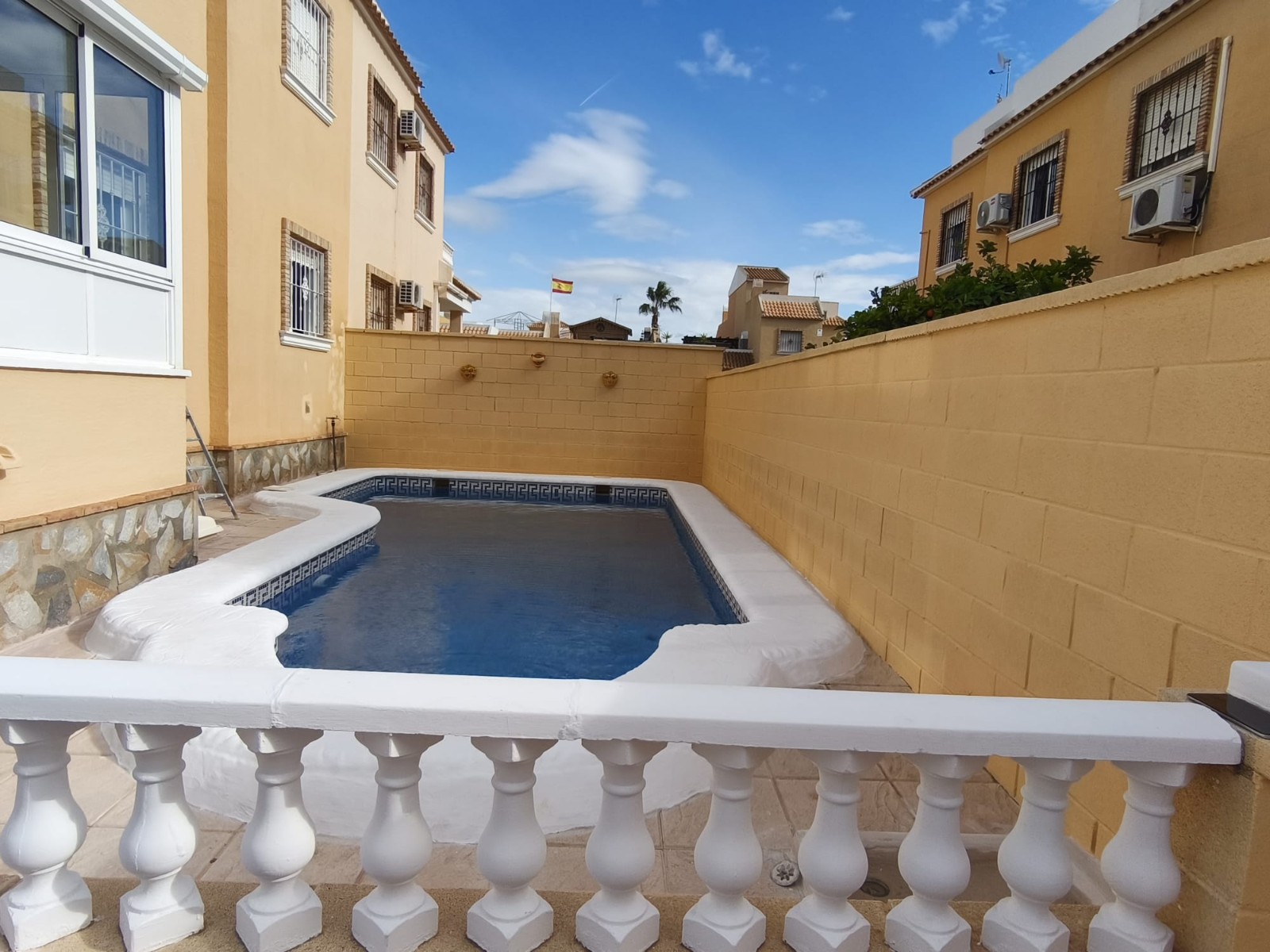 Villa · Reventa - Ciudad Quesada · Alicante · España Villa · Reventa - Ciudad Quesada · Alicante · España
