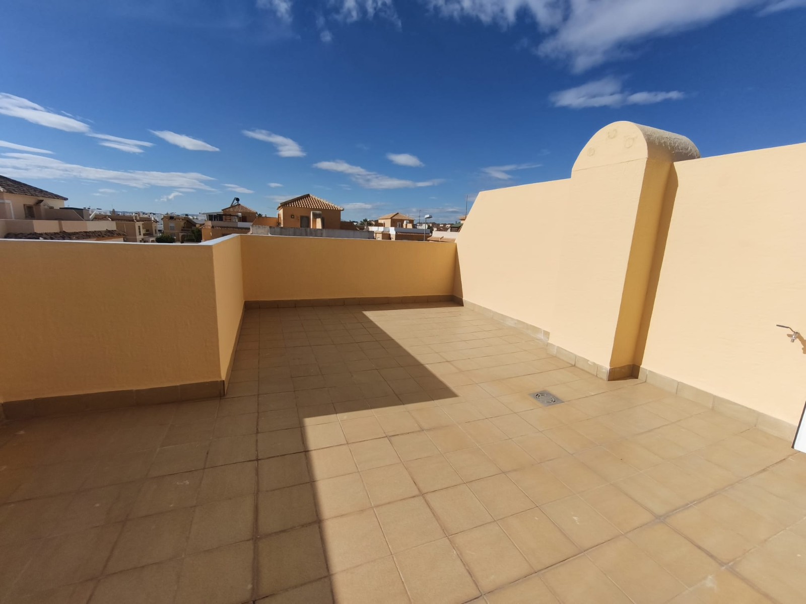 Villa · Reventa - Ciudad Quesada · Alicante · España Villa · Reventa - Ciudad Quesada · Alicante · España