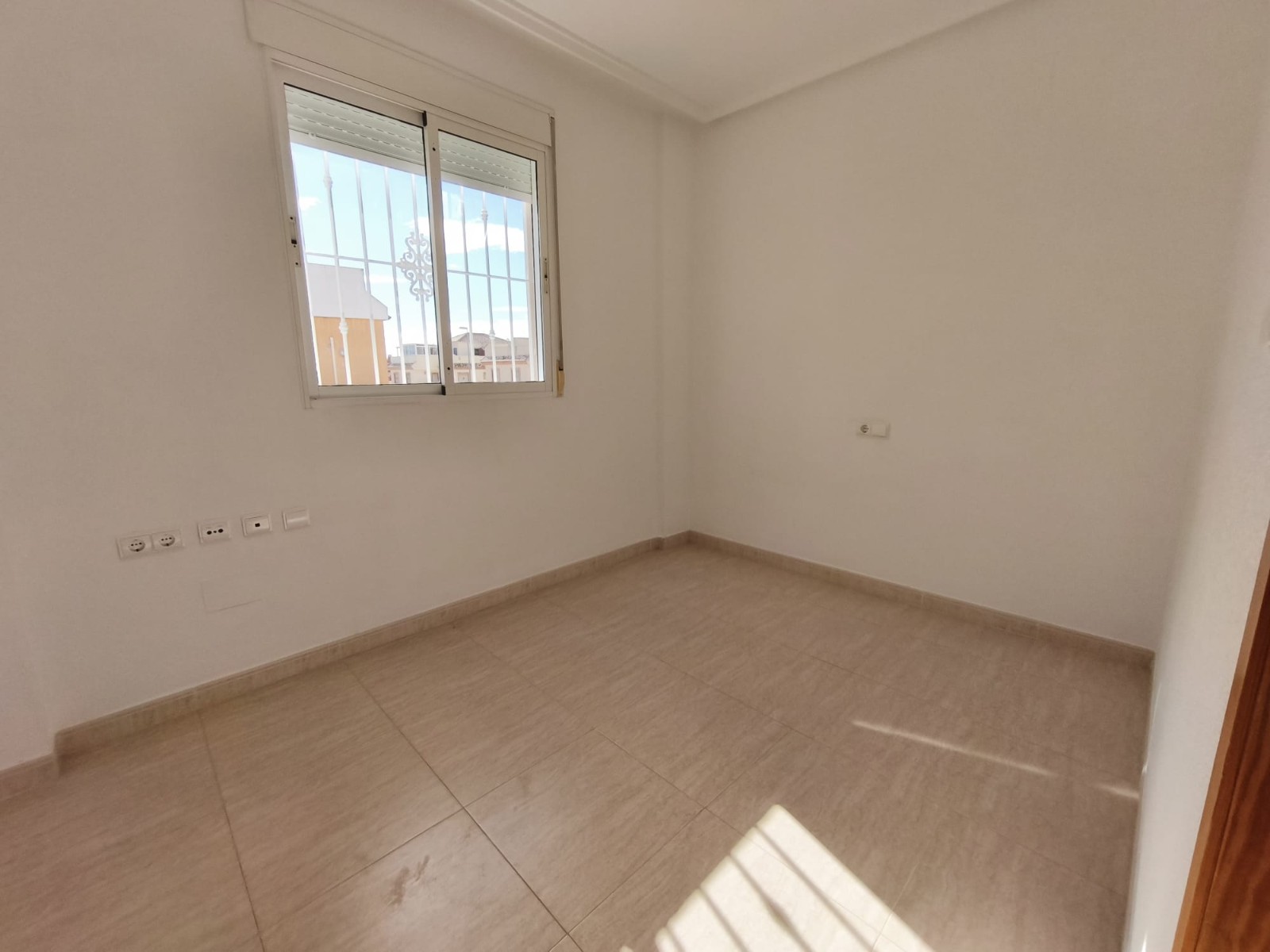 Villa · Reventa - Ciudad Quesada · Alicante · España Villa · Reventa - Ciudad Quesada · Alicante · España