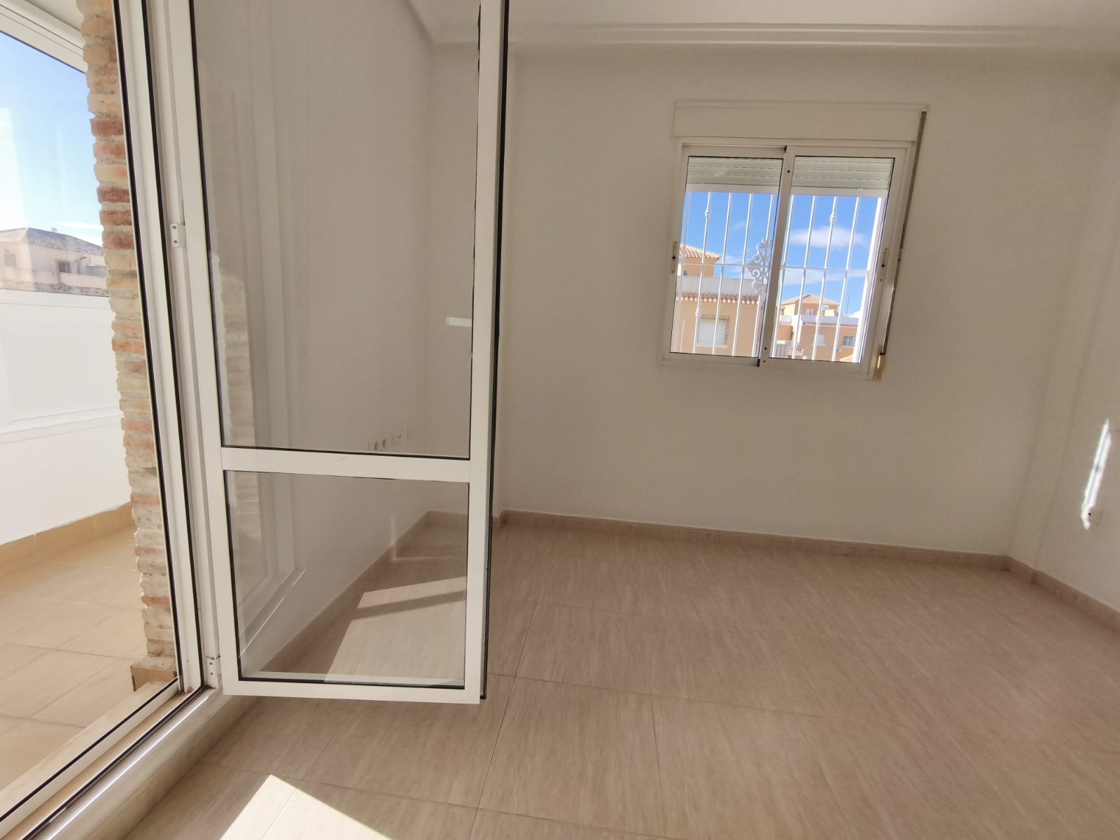 Villa · Reventa - Ciudad Quesada · Alicante · España Villa · Reventa - Ciudad Quesada · Alicante · España