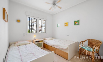 Herverkoop - Villa - Orihuela Costa - Los Dolses