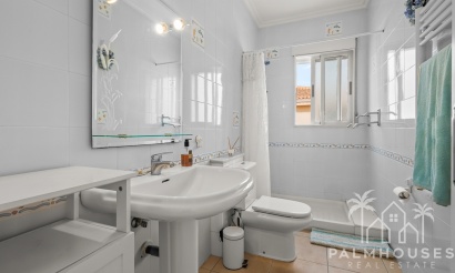 Venta - Villa - Algorfa