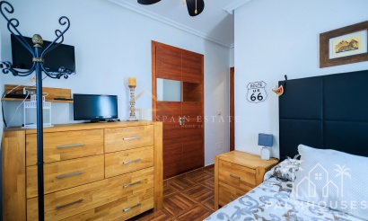 Revente - Apartment - Torrevieja - Torreblanca