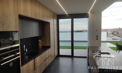 Venta - Villa - Torrevieja - Los Balcones