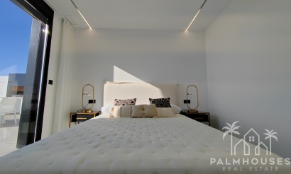 Venta - Villa - Torrevieja - Los Balcones