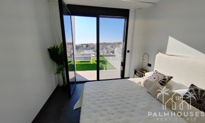 Venta - Villa - Torrevieja - Los Balcones
