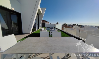 Venta - Villa - Torrevieja - Los Balcones