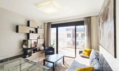 Revente - Apartment - Mil Palmeras