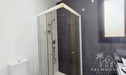 Revente - Apartment - Mil Palmeras