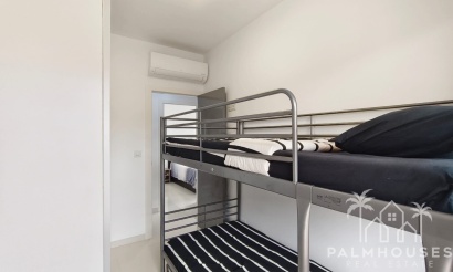 Revente - Apartment - Mil Palmeras