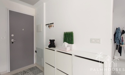 Revente - Apartment - Mil Palmeras