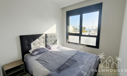 Revente - Apartment - Mil Palmeras