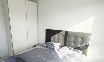 Revente - Apartment - Mil Palmeras