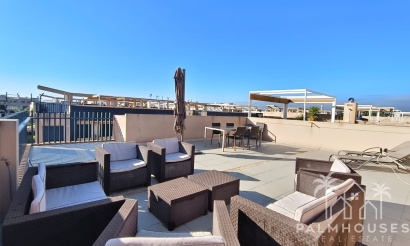Revente - Apartment - Mil Palmeras