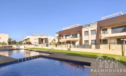 Revente - Apartment - Mil Palmeras